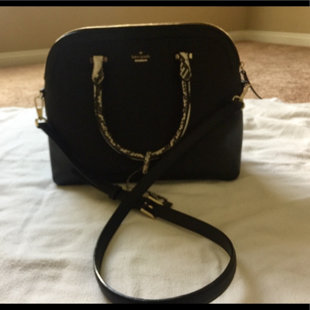 Handbag - Picture 4 of 8
